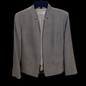 Grey Kasper Suit